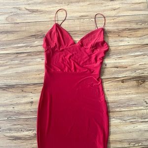 BOOHOO body con red dress